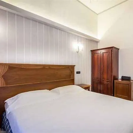 Veneto Centro Storico Di 3* Firenze