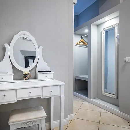 Hotel Veneto Con Accesso Ztl 3*