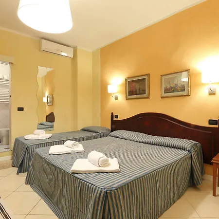 Veneto Con Accesso Ztl 3* Florence